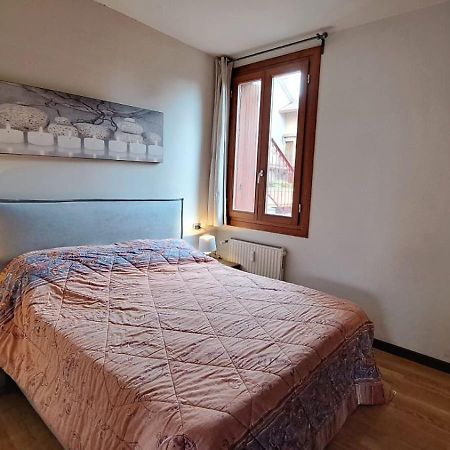 Vera Luxury Apartment Sirmione Exteriör bild